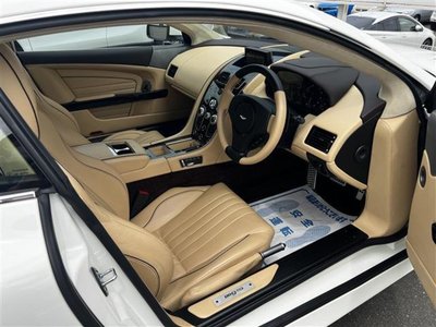 2016 Aston Martin DB9 缩略图 34