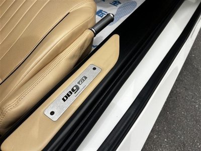 2016 Aston Martin DB9 缩略图 35