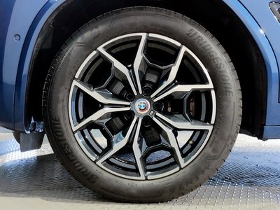 صورة مصغرة 31 لـ 2022 BMW X4