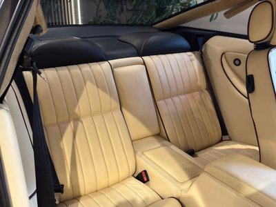 صورة مصغرة 23 لـ 1997 Aston Martin V8