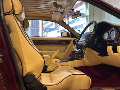 صورة مصغرة 22 لـ 1997 Aston Martin V8