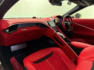 2024 Ferrari ROMA SPIDER photo 35