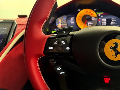 2024 Ferrari ROMA SPIDER photo 21