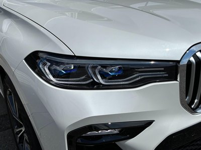 2021 BMW X7 — миниатюра 31