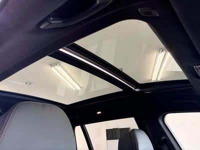 2025 BMW X7 thumbnail 54