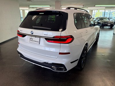 2025 BMW X7 photo 12