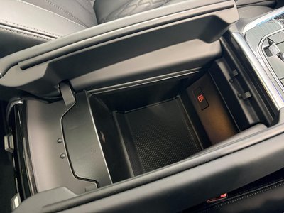 2025 BMW X7 thumbnail 51
