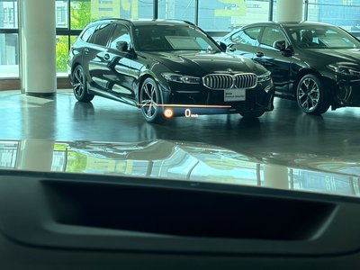 2025 BMW X7 thumbnail 40