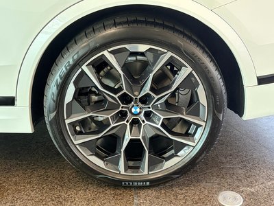 2025 BMW X7 thumbnail 22