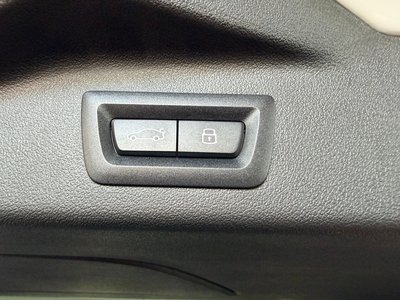 2025 BMW X7 thumbnail 29