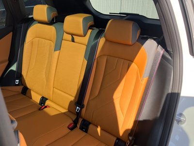 صورة 16 لـ 2025 BMW X3