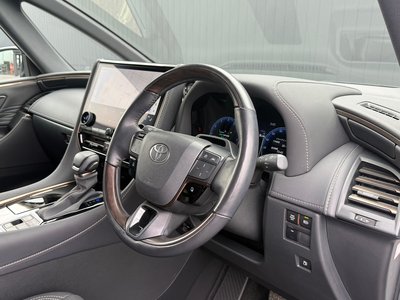 2024 Toyota ALPHARD — фото 17