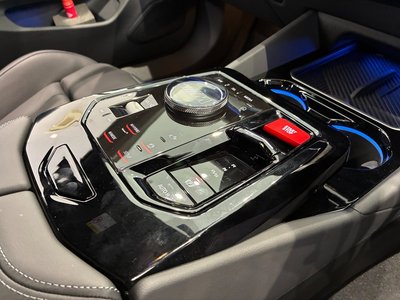 2025 BMW M5 TOURING photo 49