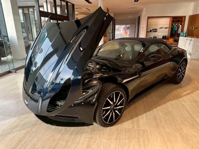صورة 30 لـ 2021 Aston Martin DB11 VOLANTE