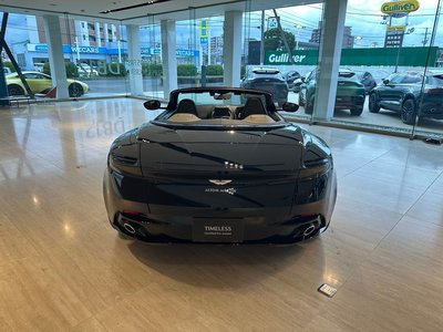 صورة 40 لـ 2021 Aston Martin DB11 VOLANTE