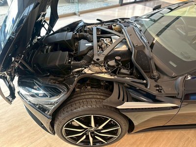 صورة 31 لـ 2021 Aston Martin DB11 VOLANTE