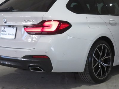 2021 BMW 5 SERIES TOURING 照片 45
