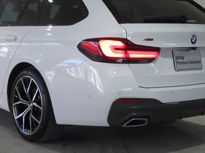2021 BMW 5 SERIES TOURING 照片 46