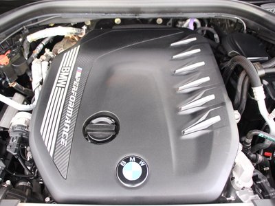 صورة 8 لـ 2023 BMW X3