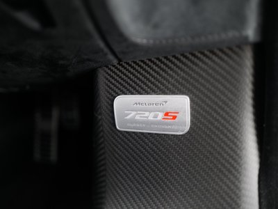 2019 Mclaren 720S thumbnail 35