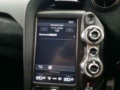 2019 Mclaren 720S thumbnail 23