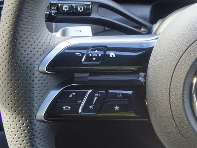 2026 Mercedes-BENZ GLC thumbnail 27