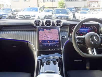 2026 Mercedes-BENZ GLC photo 7