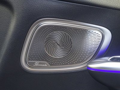 2026 Mercedes-BENZ GLC thumbnail 32