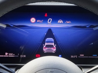 2026 Mercedes-BENZ GLC photo 12