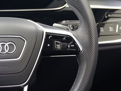 صورة مصغرة 87 لـ 2022 AUDI A8