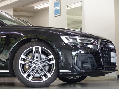 صورة مصغرة 10 لـ 2022 AUDI A8