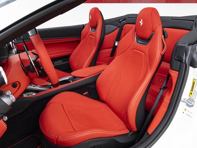 صورة 13 لـ 2023 Ferrari PORTOFINO M