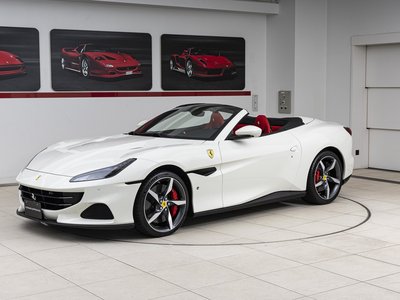 صورة 9 لـ 2023 Ferrari PORTOFINO M