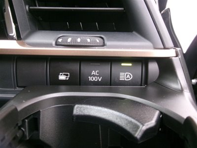 صورة 11 لـ 2022 Toyota CROWN CROSSOVER
