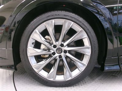 صورة 20 لـ 2022 Toyota CROWN CROSSOVER