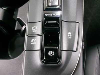 صورة 12 لـ 2022 Toyota CROWN CROSSOVER