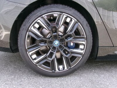 2024 BMW I5 — миниатюра 41