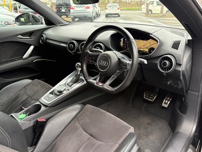 2016 AUDI TT — миниатюра 38