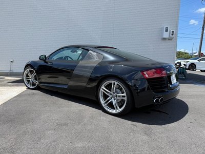 صورة 24 لـ 2009 AUDI R8