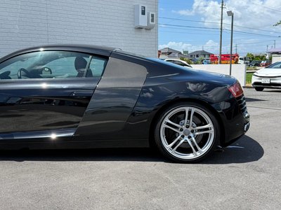 صورة 34 لـ 2009 AUDI R8