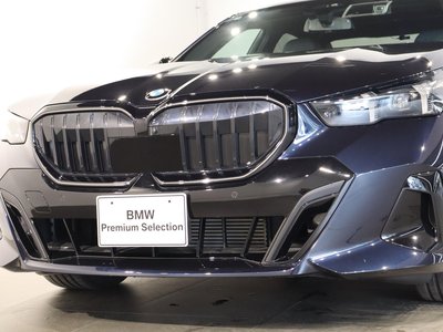 صورة 7 لـ 2024 BMW 5 SERIES