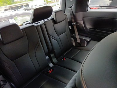 2026 Toyota ALPHARD — фото 5