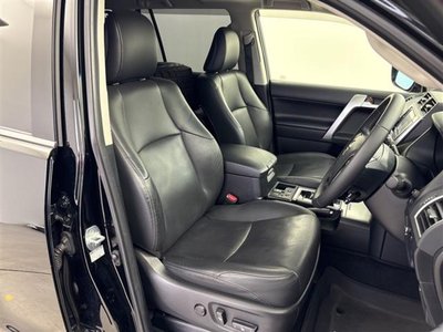 2019 Toyota LAND CRUISER PRADO — миниатюра 25