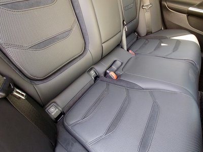 صورة مصغرة 57 لـ 2024 Mercedes-BENZ C-CLASS AMG