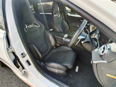 صورة مصغرة 23 لـ 2024 Mercedes-BENZ C-CLASS AMG