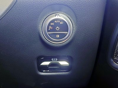 صورة مصغرة 44 لـ 2024 Mercedes-BENZ C-CLASS AMG