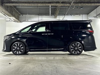 صورة 42 لـ 2025 Toyota VELLFIRE
