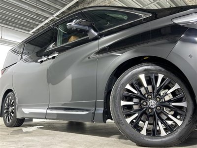 صورة 39 لـ 2025 Toyota VELLFIRE