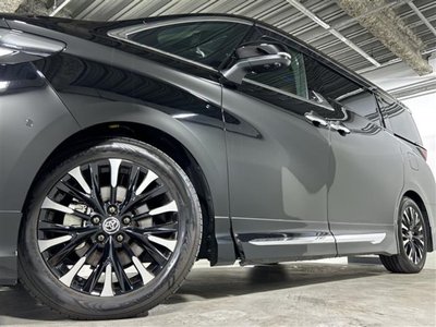 صورة 38 لـ 2025 Toyota VELLFIRE