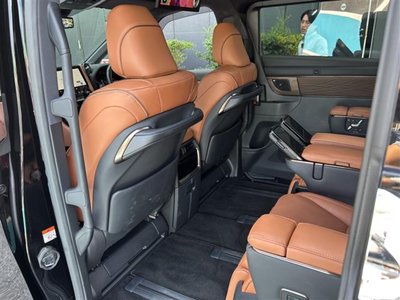 صورة 30 لـ 2025 Toyota VELLFIRE